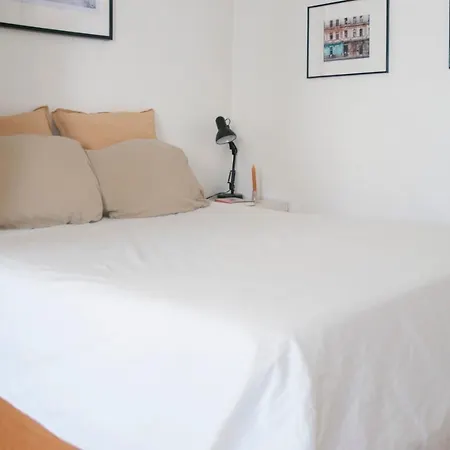 Apartamento A Small Nest For 2 Very Bright And Cozy In París
